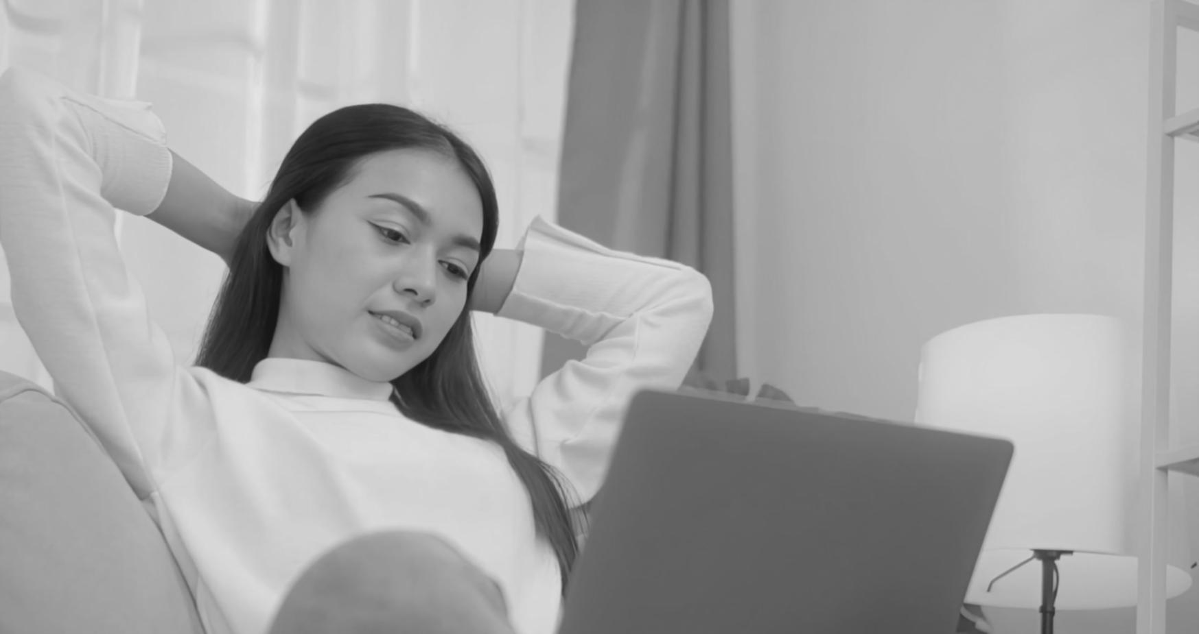 Arbeitsumgebung bei Havoranilo mit moderner Technologie